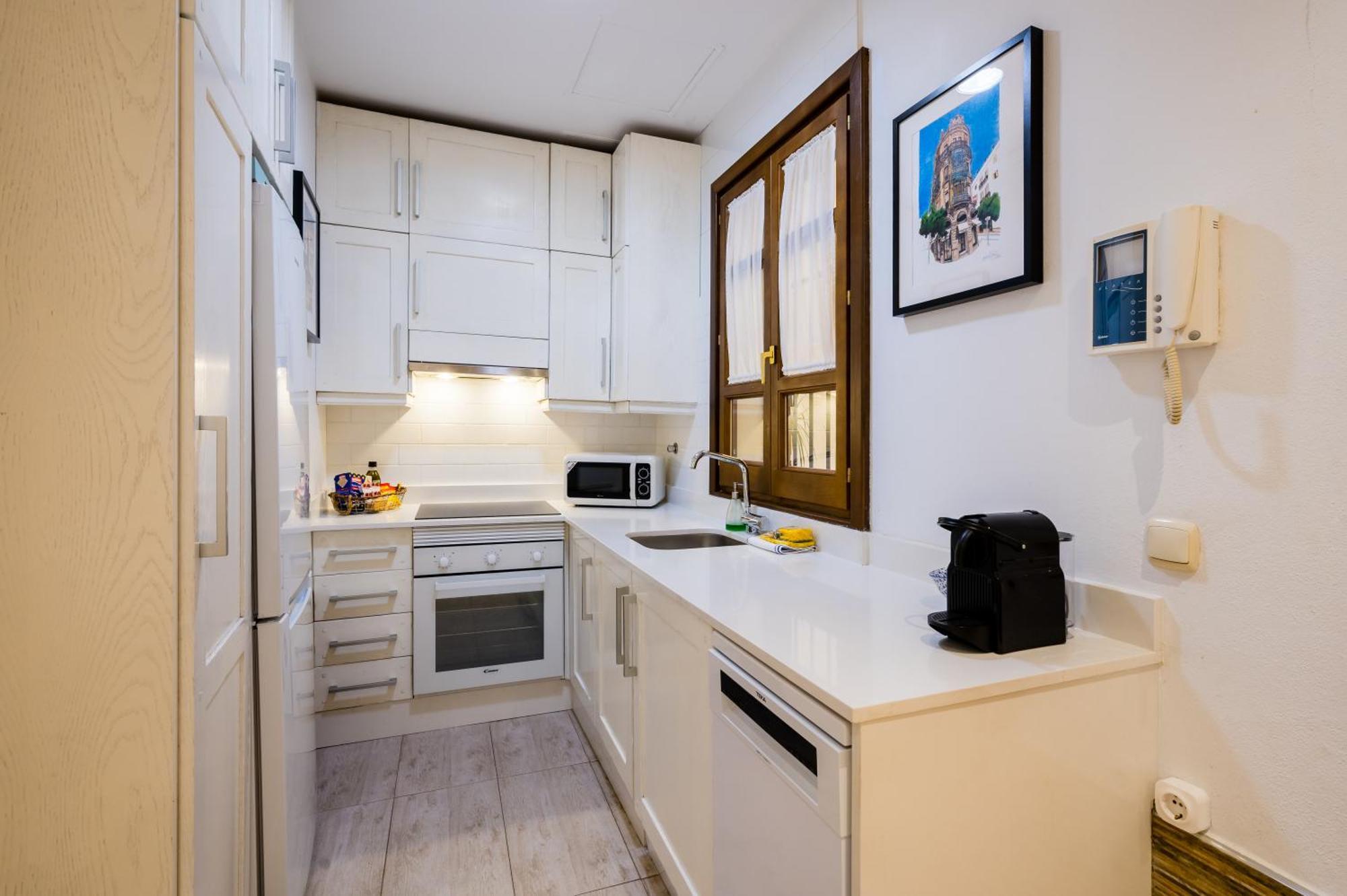 Beautiful And Cozy- 1Bd 1Bth- Arenal Center Lejlighed Sevilla Eksteriør billede